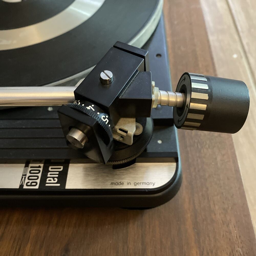 Vintage Dual 1009 SK Turntable 4 Speed Untested / Power On / No Top Cover - Picture 2 of 15